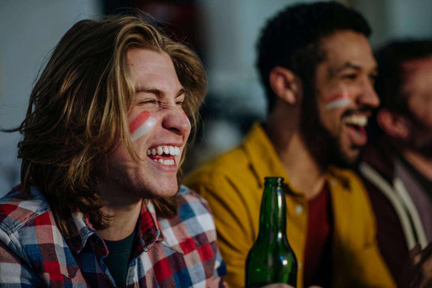 Die Dating-App-Mechaniken, die niemand reparieren will (und der eine Kompromiss, wenn man es doch tut)